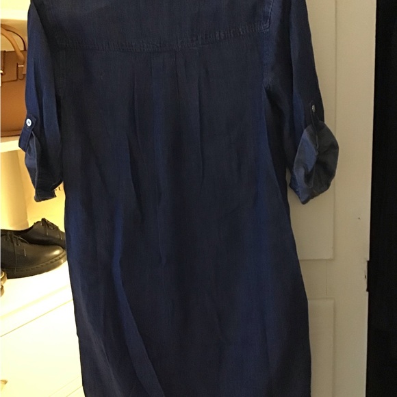 NWT Tommy Hilfiger Short Sleeve Light Denim Dress - Picture 2 of 7